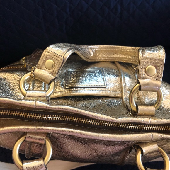COACH Poppy Spotlight Gold Leather Purse/Shopper/Hobo - RARE - Picture 10 of 14